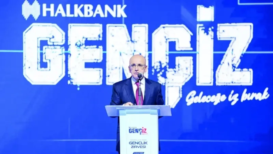 Şimşek’ten Gençlere Ekonomik Güvence Sözü: “Türkiye Büyük Dönüşümün Eşiğinde!”